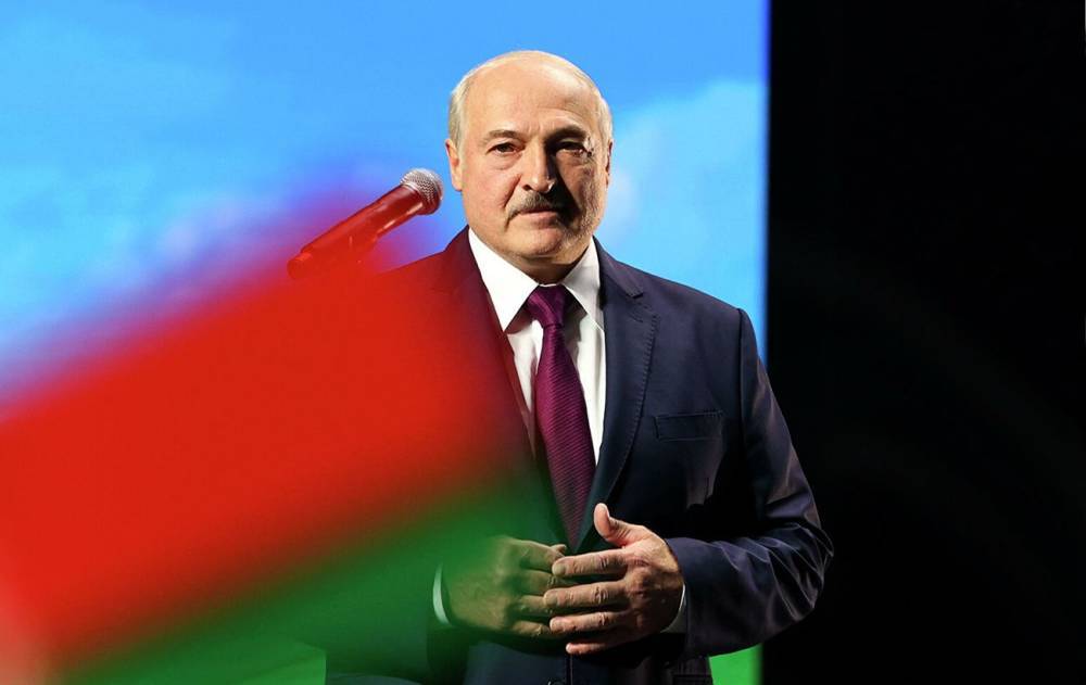 Лукашенко пообещал украинцам в Беларуси выдать гражданство до конца года