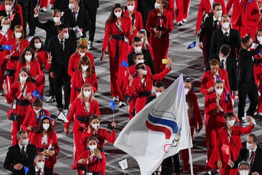 Российские олимпийцы вернулись в Москву. ВИДЕО
