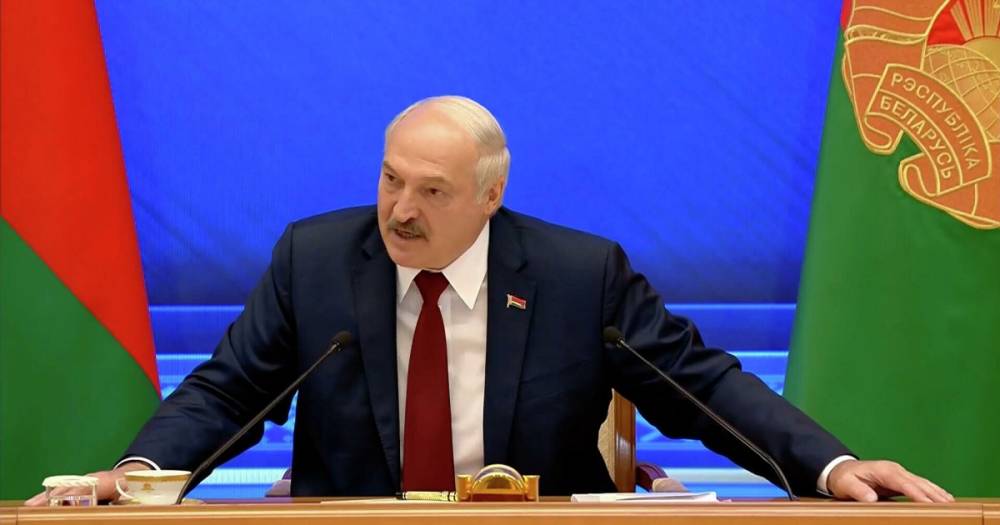"Мы остались вдвоем с Россией", — Лукашенко про гибель Шишова и отношения с Украиной