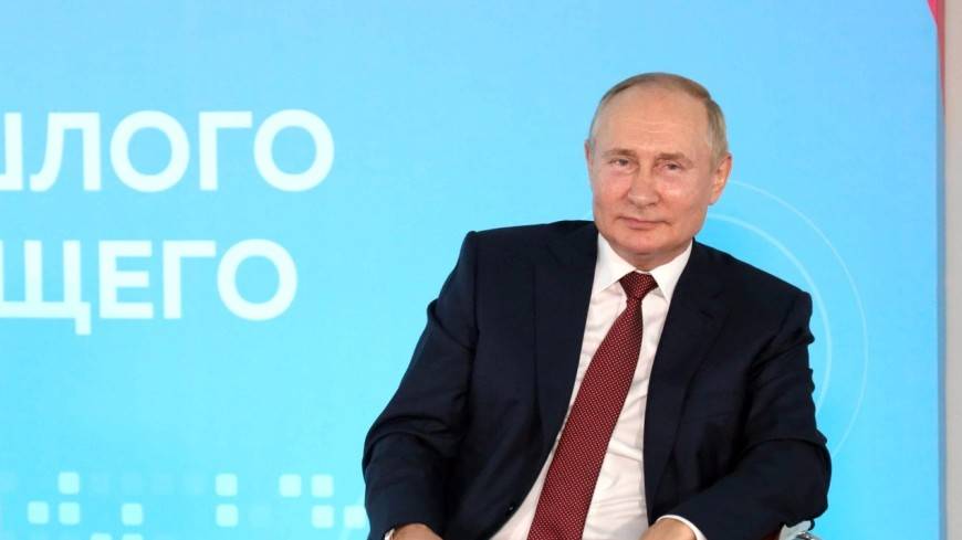 Путин оценил влияние событий XX века на численность населения России