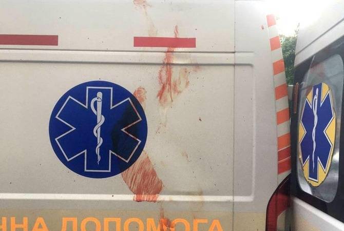 В Виннице во время школьной праздничной линейки умер 71-летний мужчина