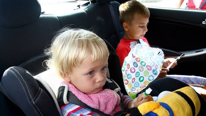 В МАДИ напомнили о правилах безопасной перевозки детей в автомобилях