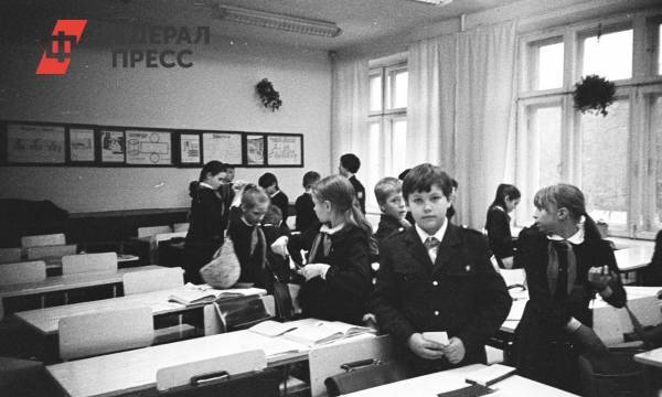 Кузбасские чиновники опубликовали в День знаний свои школьные снимки