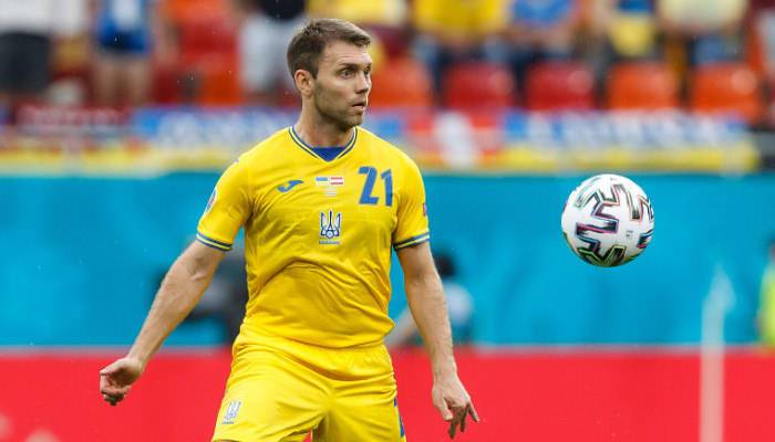 Караваев отдал десятую голевую передачу за сборную Украины