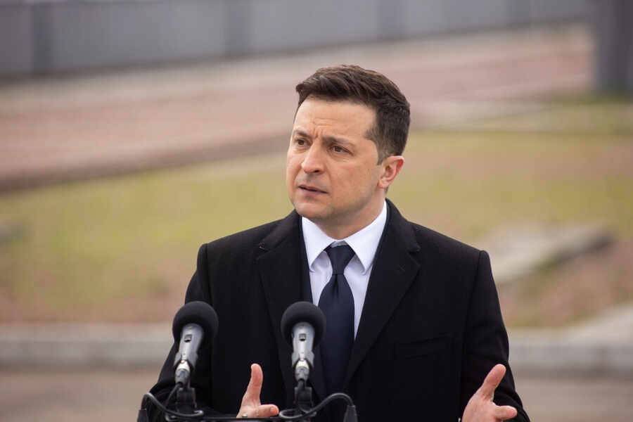 Зеленский предложил Байдену определиться с ролью США в урегулировании конфликта в Донбассе