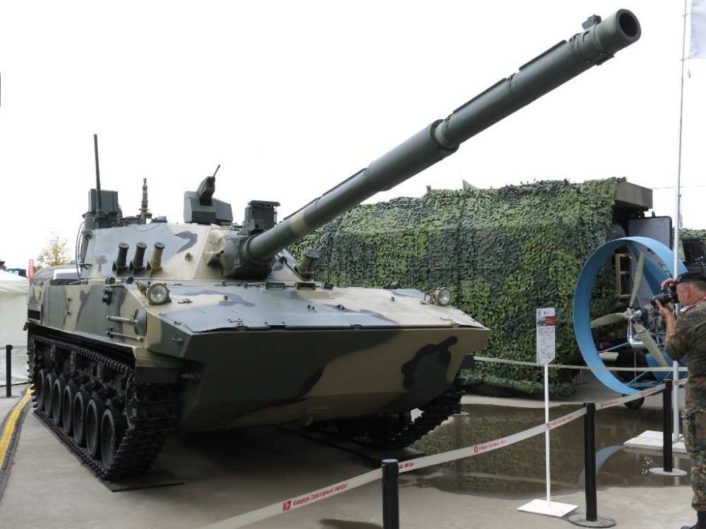 Подполковник Язиков: Колёсный танк на базе «Спрут-СДМ1» будет востребован на рынке вооружений