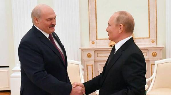 Слова Лукашенко об отсутствии планов поглощения Белоруссии рассмешили Путина – видео