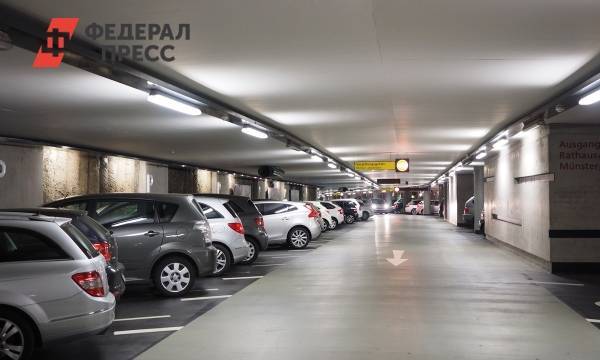 Главе поселка в Ленобласти купят автомобиль за 2 млн рублей