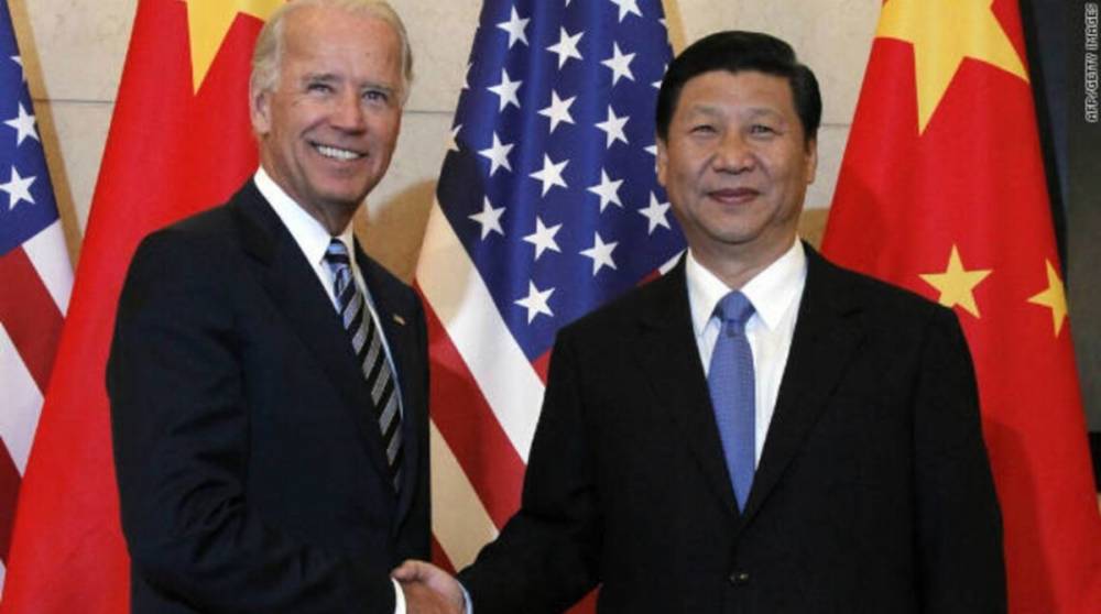 Лидеры США и Китая обсудили по телефону отношения между двумя странами