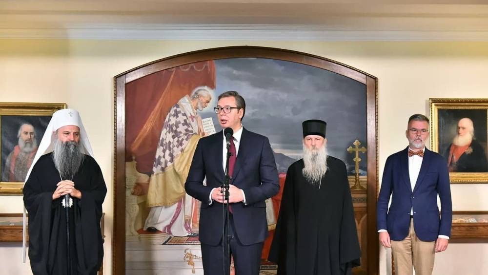 Президент Вучич и патриарх Порфирий договорились о строительстве...