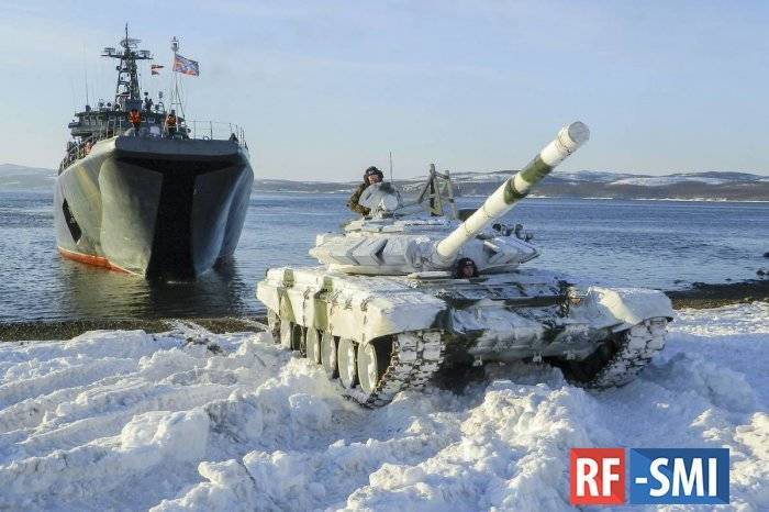 Северный флот России начал крупные учения в Арктике