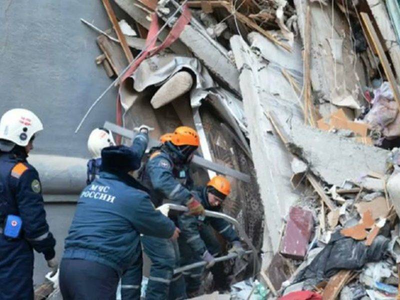 Три человека погибли при взрыве газа в жилом доме в Липецкой области