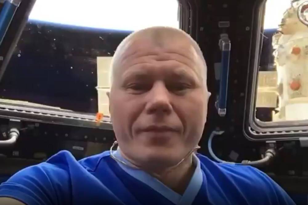 Новицкий из открытого космоса поздравил Буденновск с Днем города
