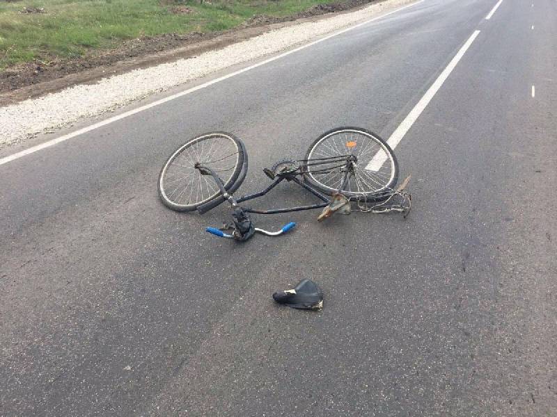 Пожилая смолянка на велосипеде погибла под колесами автомобиля