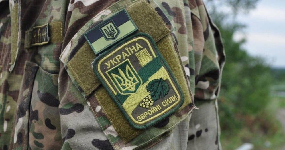 На Донбассе серьезные потери: из-за обстрелов боевиков погиб боец ВСУ, еще десятеро ранены