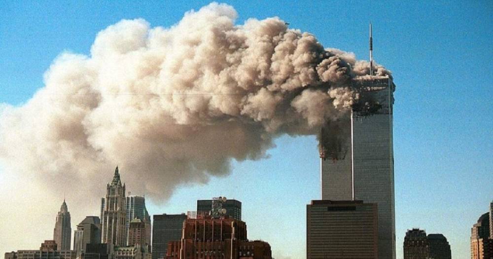 США чтят память жертв терактов 11 сентября (ФОТО)