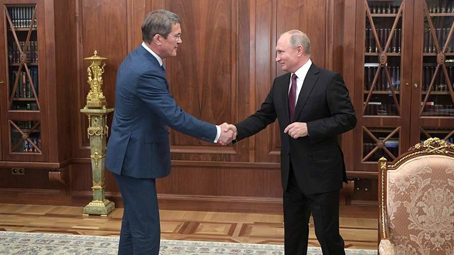 Путин наградил главу Башкирии Хабирова орденом Александра Невского