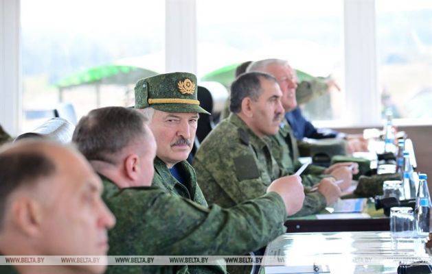Лукашенко заявил о «непрекращающейся гибридной агрессии со стороны Запада»