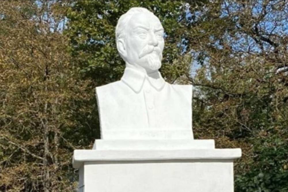 Памятник Дзержинскому в Крыму раскритиковали в РПЦ