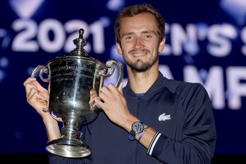 Медведев выиграл US Open, он разгромил Джоковича в финале
