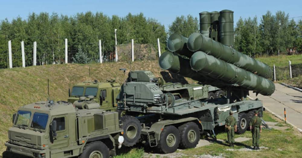 Лукашенко планирует разместить российские зенитно-ракетные комплексы С400 на границе с Украиной