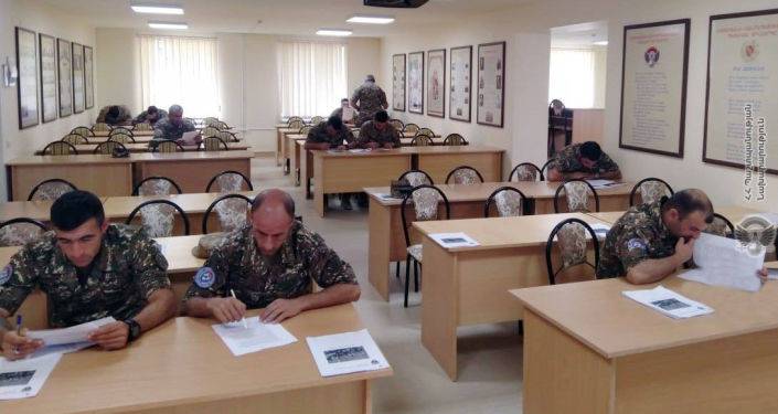 Армянские миротворцы приняли участие в командных курсах