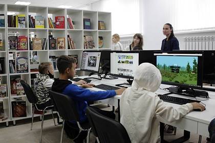 В Волжском открылась первая модельная библиотека