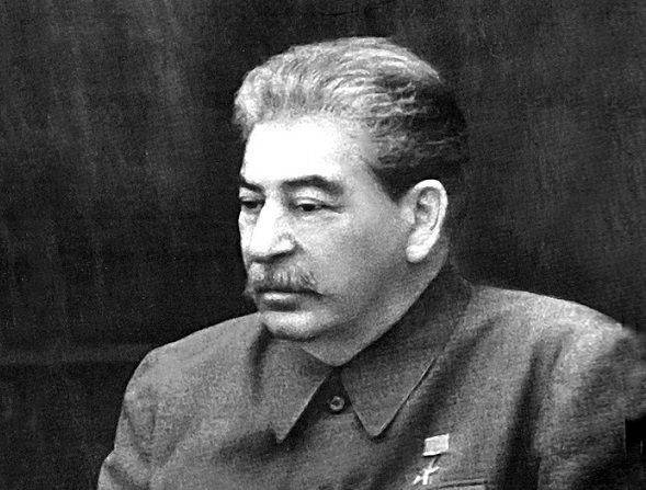 Сколько мог бы прожить Сталин, если бы ему вовремя позвали врачей