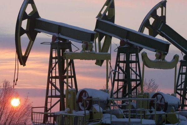 Рентабельных запасов нефти России хватит на 21 год