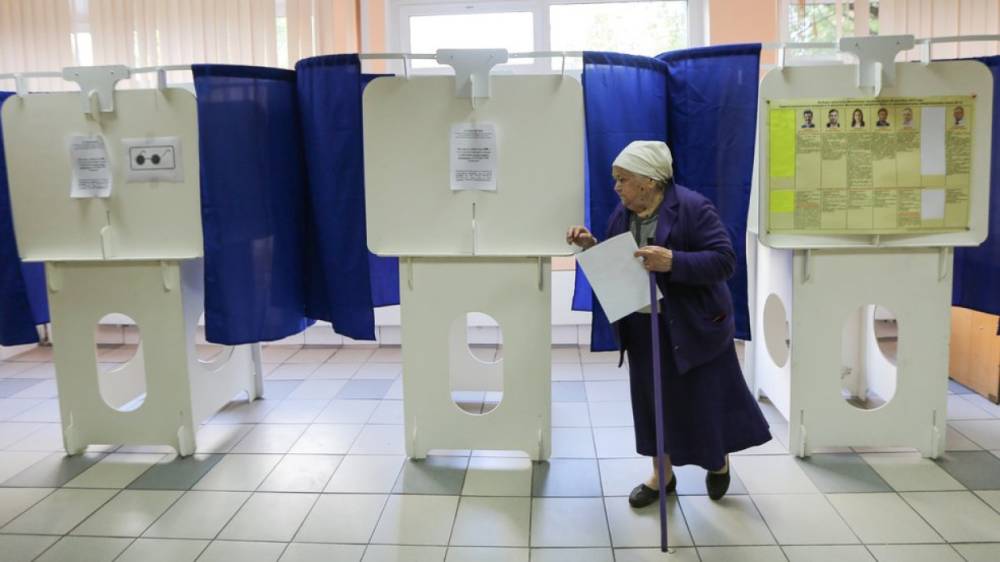 Жители Калининграда начали голосовать на выборах в Госдуму