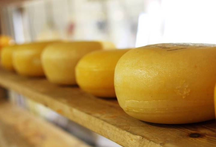 Пулковские таможенники пресекли ввоз в Россию почти 300 кг финского сыра