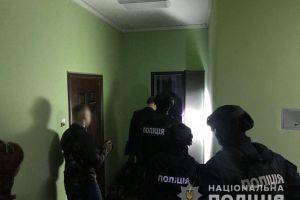 В Украине разоблачили преступную группу, которая шантажировала политиков