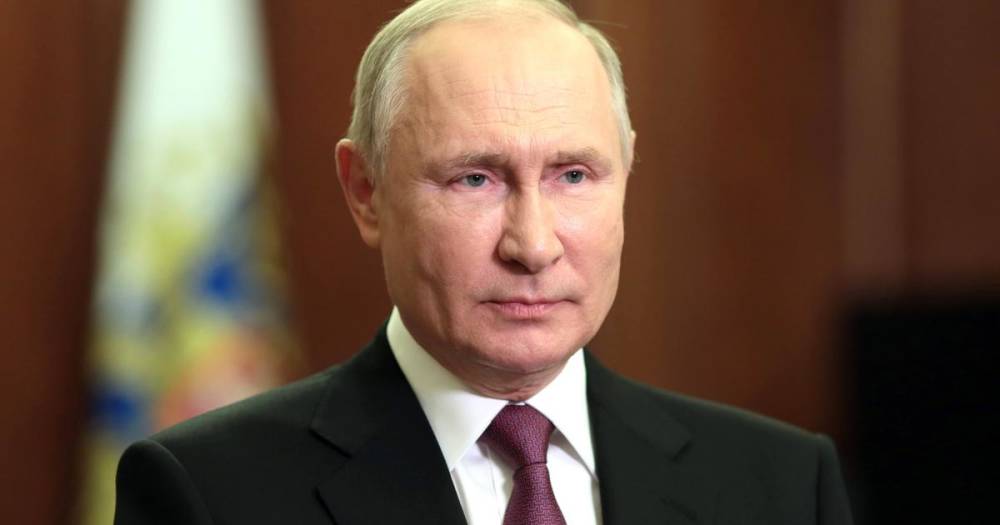 Путин выразил соболезнования в связи со смертью генерала Казанцева