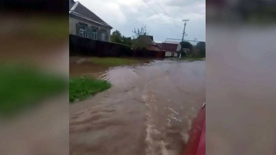Проливные дожди обрушились на Апшеронский район Краснодарского края