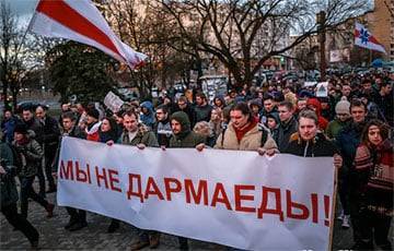 В двух крупных городах Беларуси зреет недовольство среди «тунеядцев»