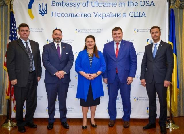 «Укроборонпром» и оборонные компании США подписали три соглашения на сумму 2,5 млрд. долларов США