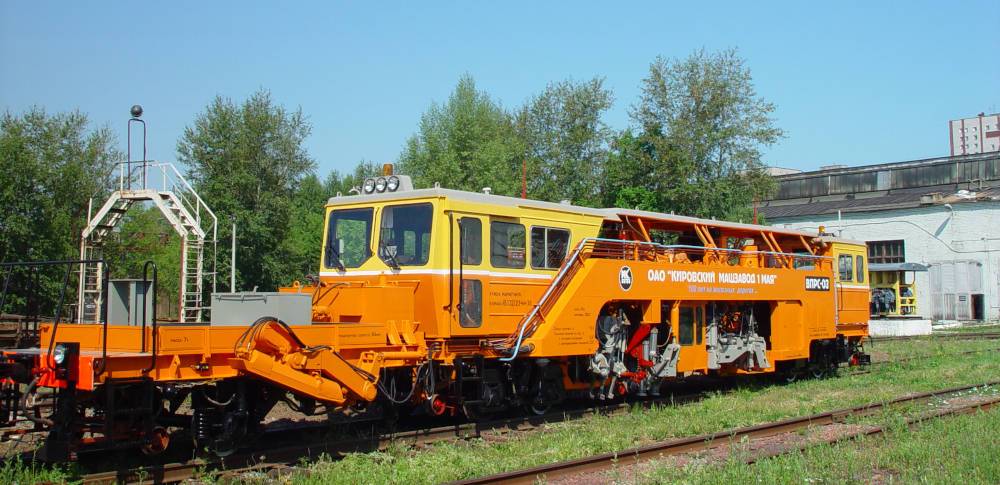 «Сибантрацит» приобрел «умную» машину для эксплуатации железнодорожных путей