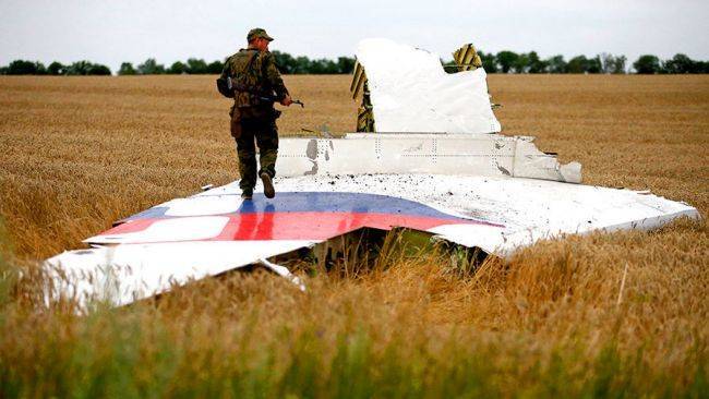 Следствие по делу MH-17 попросило российских военных дать доказательства своей вины