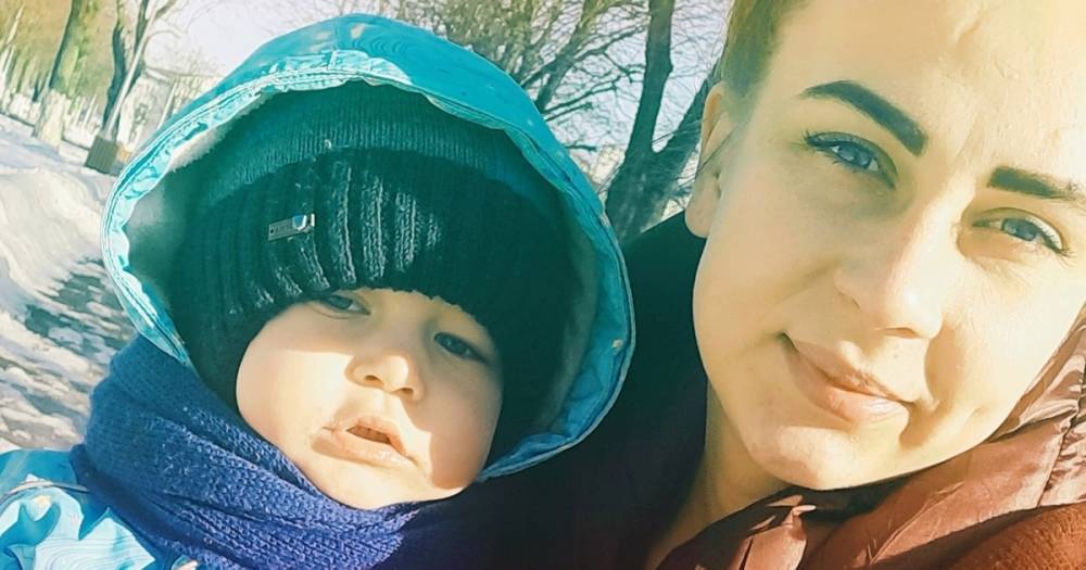 В Калининградской области маме-сироте и её сыну с гемофилией не дают обещанную квартиру