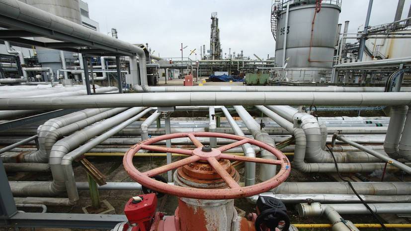 В Кремле прокомментировали рост цен на газ в Европе