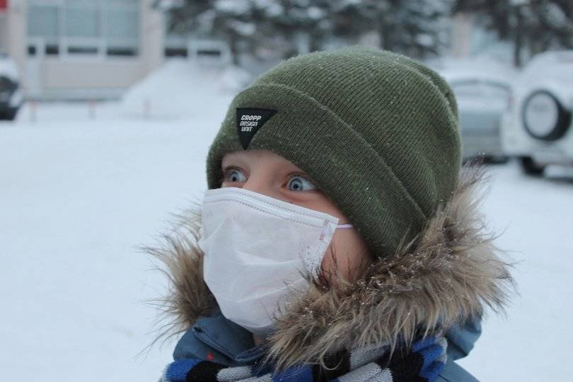 Появление менингита не связано с прогулками без шапки в холод