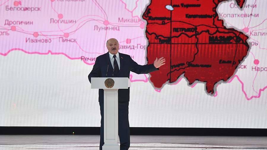 Лукашенко назвал польский Белосток и литовский Вильнюс белорусскими землями