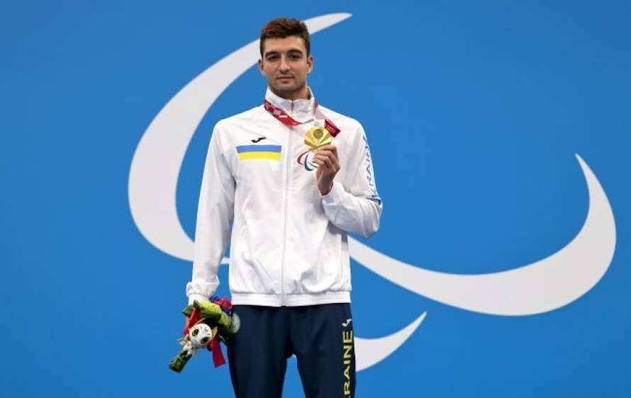 Зеленский наградил украинского паралимпийца званием Герой Украины