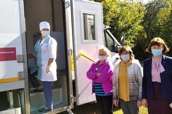 В Токаревском районе прививку от гриппа сделали более тысячи жителей