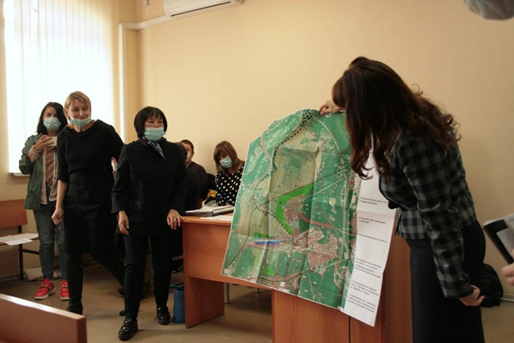 Жители Екатеринбурга судятся с мэрией из-за строительства ТЛЦ на берегу Шарташа