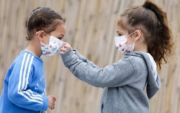 В Украине впервые дети составляют больше 10% COVID-больных
