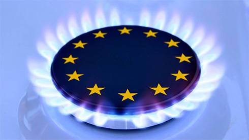 Цены на газ в Европе упали на 10% после скачка накануне