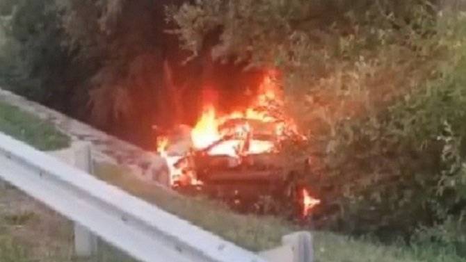 После ДТП в Ставропольском крае в машине сгорел водитель