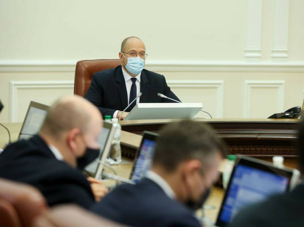 Кабмин утвердил проект указа о Дне работников финансовой сферы в Украине