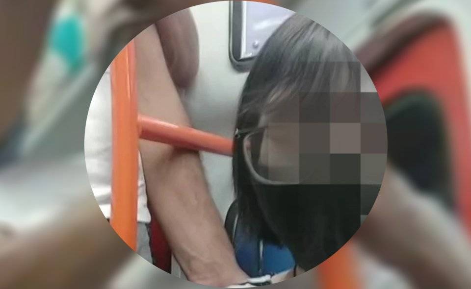 Мать 13-летней девочки заявила о том, что ее ребенка в метро домогался взрослый мужчина. Видео